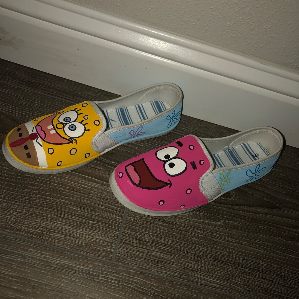 Spongebob and Patrick hand painted slip-ons !!